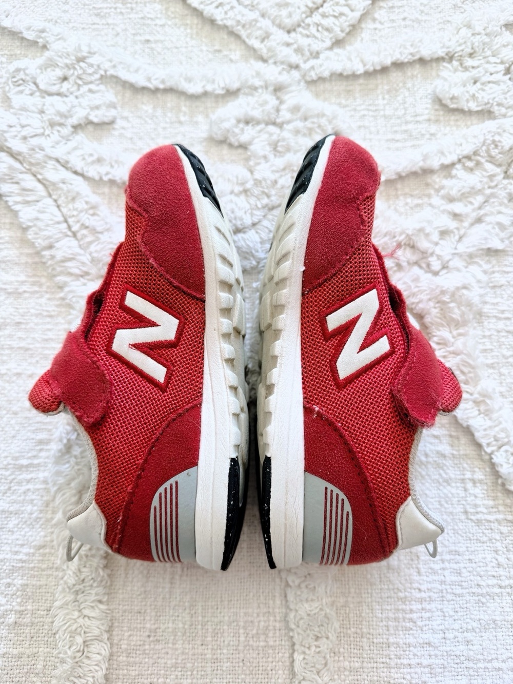 New Balance 515 Kids Size 10 Red White Hook & Loop Sneakers